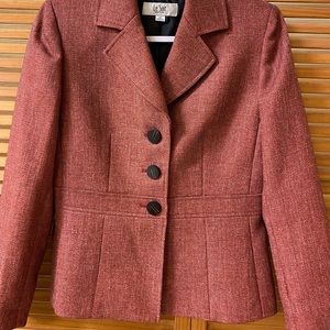 Woman’s blazer dress jacket